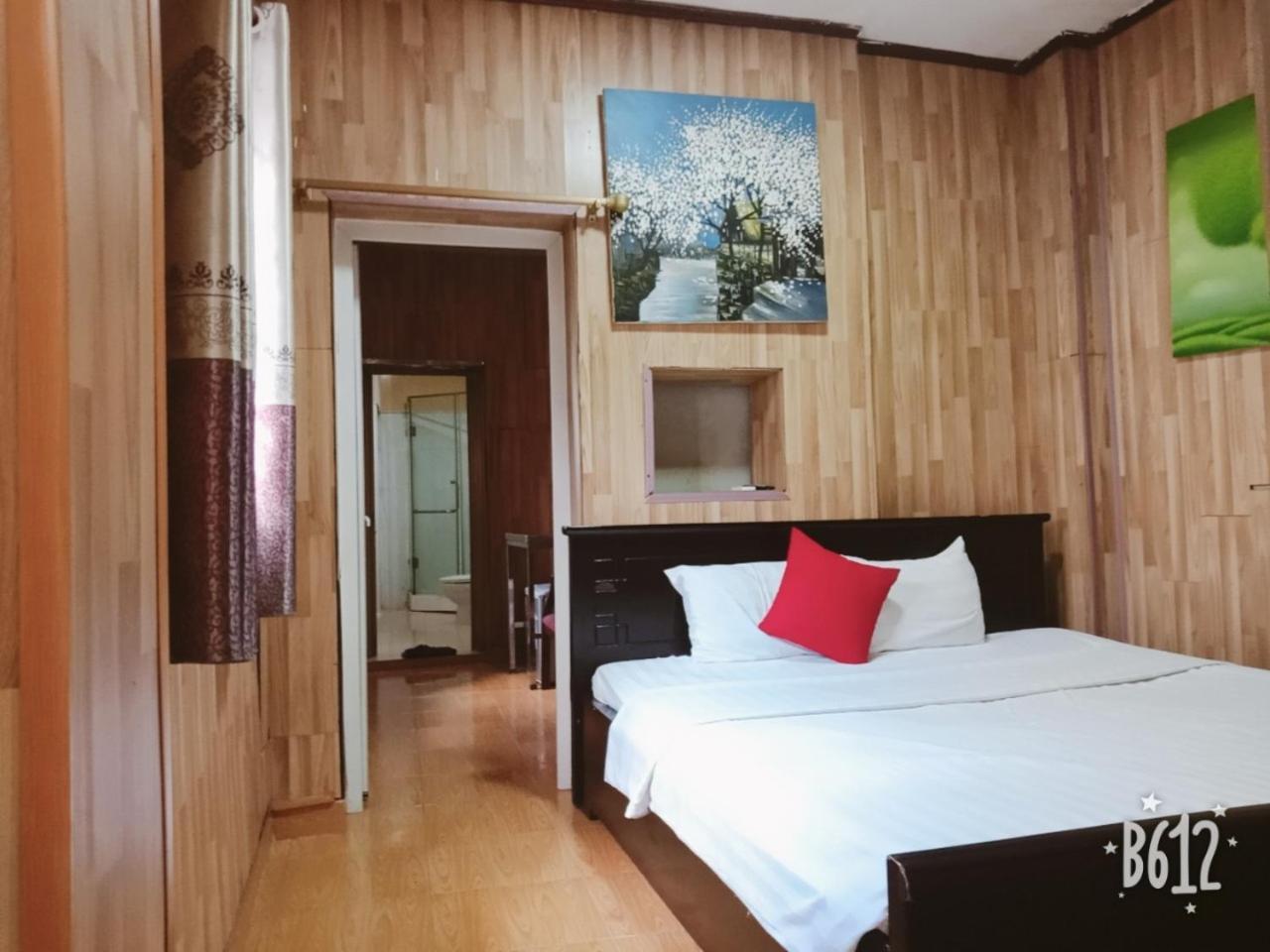 Hanoi Oriental Hotel Buitenkant foto