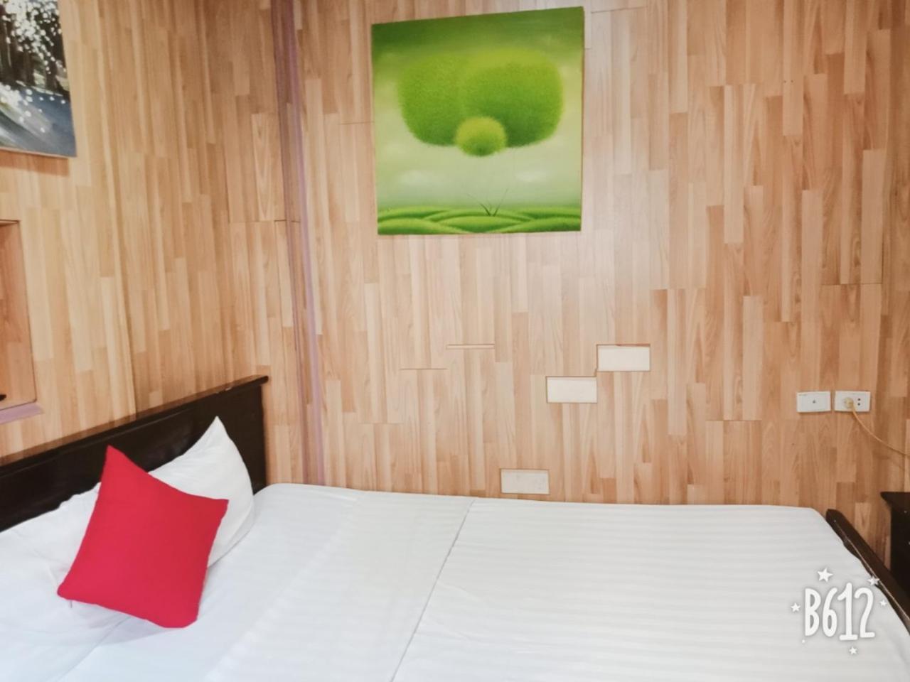 Hanoi Oriental Hotel Buitenkant foto