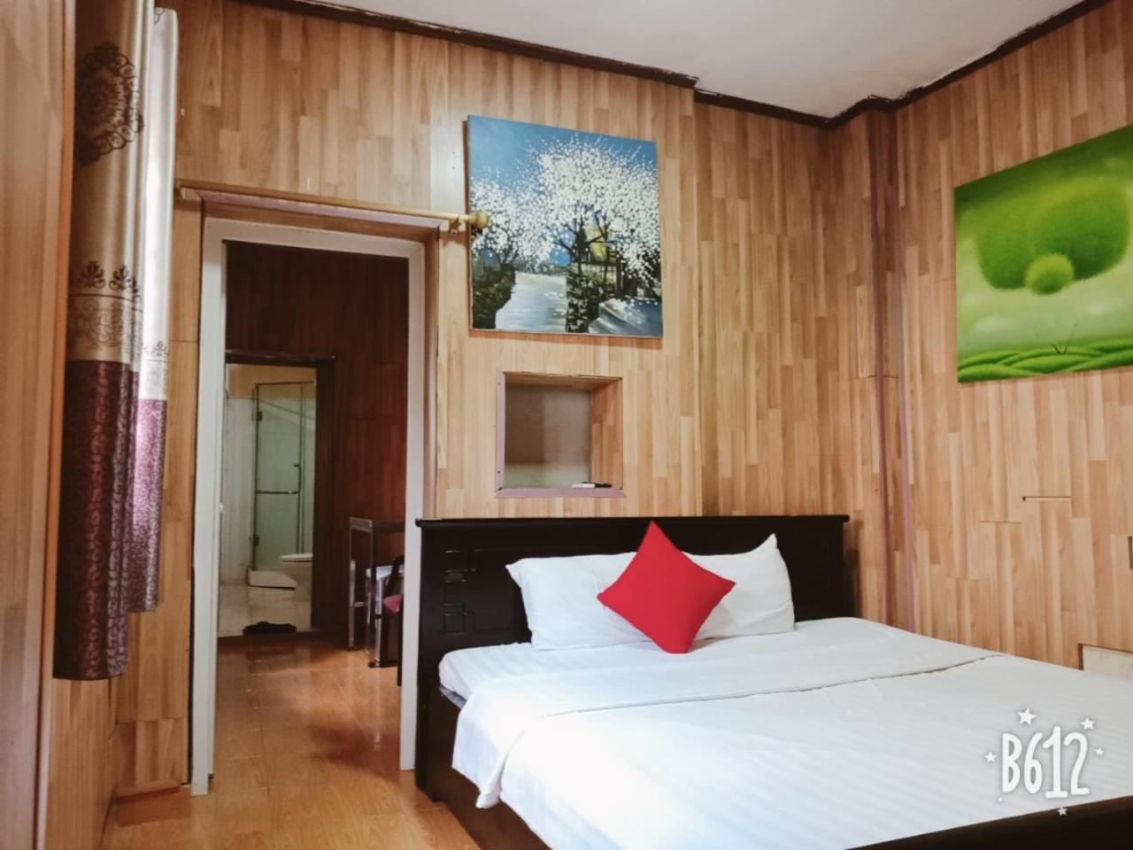 Hanoi Oriental Hotel Buitenkant foto