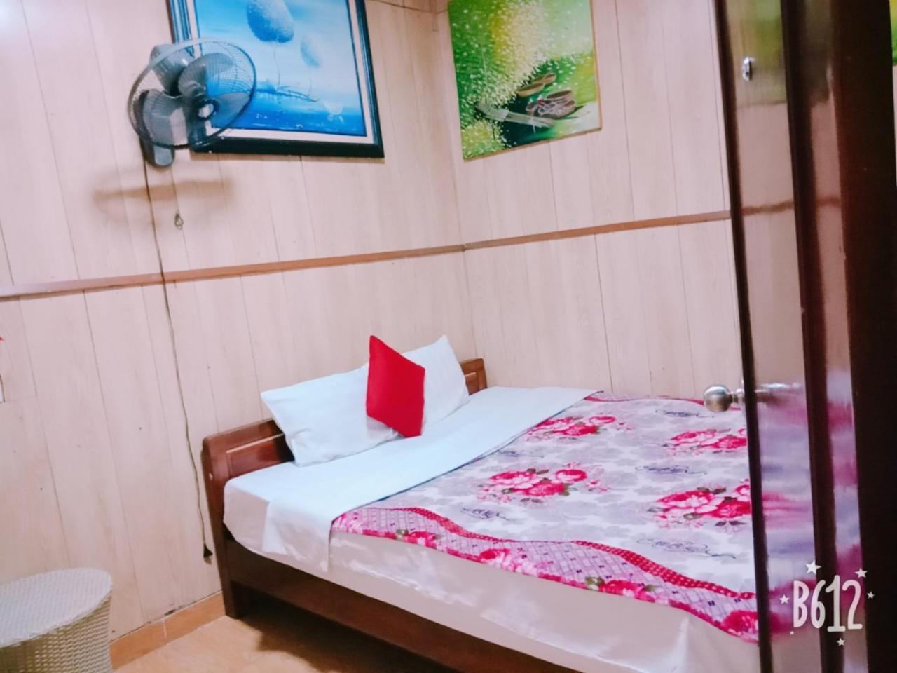 Hanoi Oriental Hotel Buitenkant foto