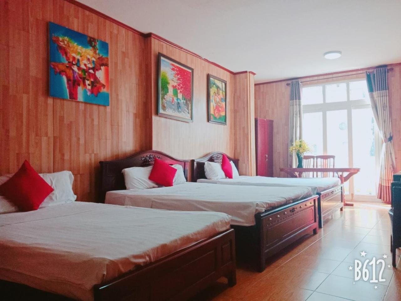 Hanoi Oriental Hotel Buitenkant foto
